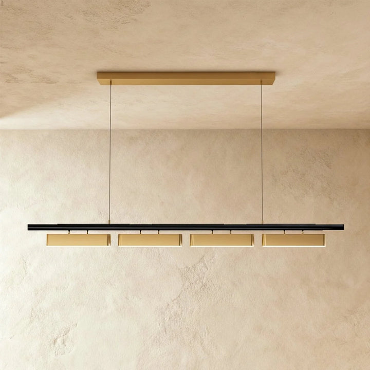 Munira Chandelier